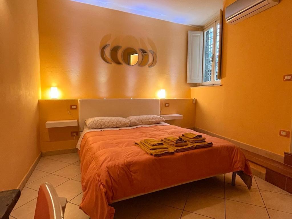 Piazza Napoleone Sweet Apartment Лука Екстериор снимка
